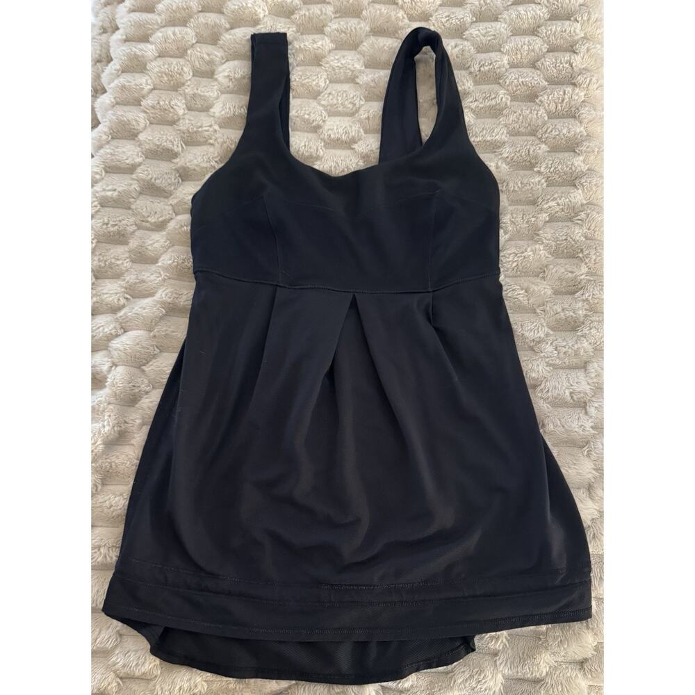 Lululemon Black Razor Elevate Tank Size 2